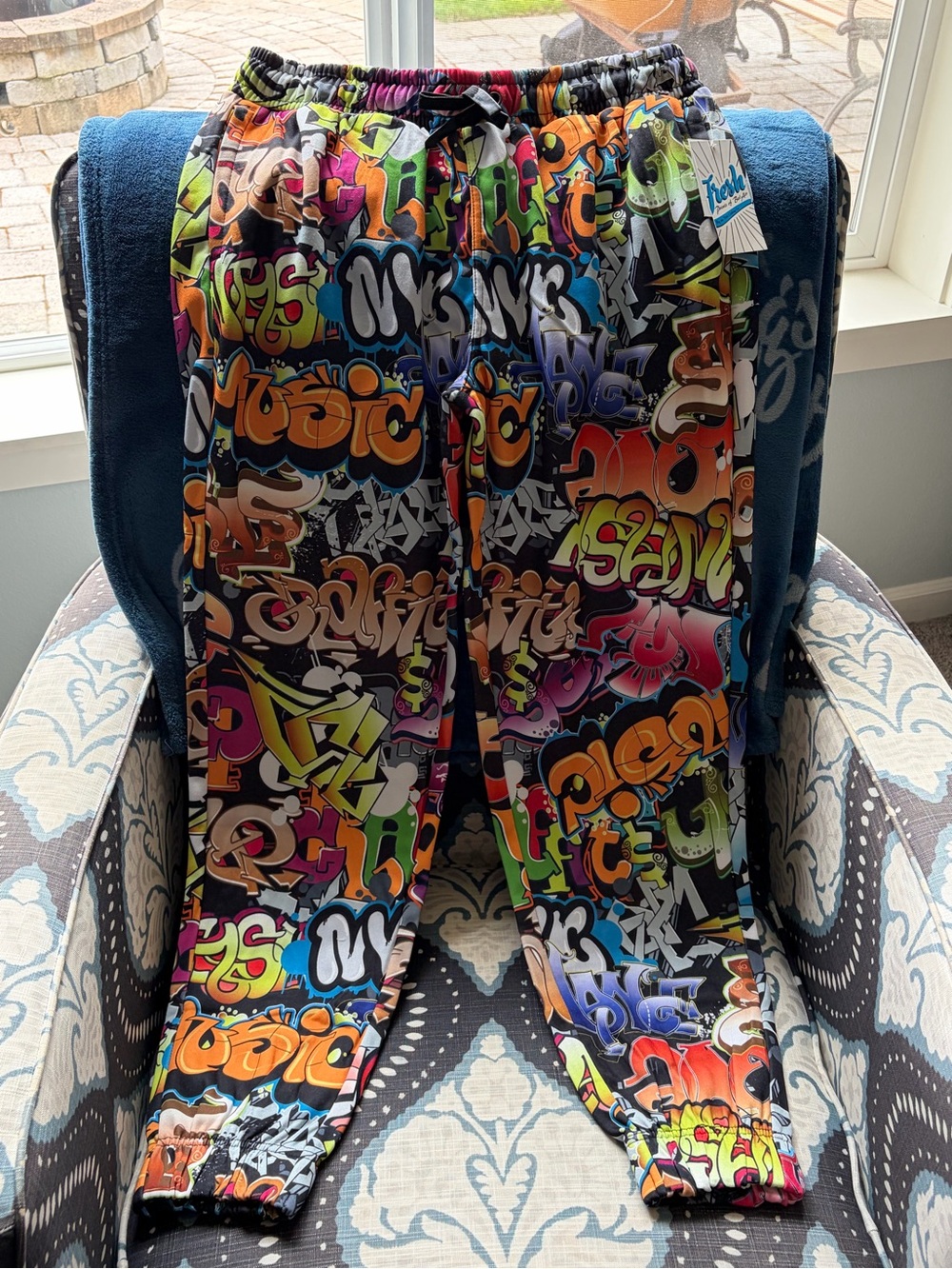 Fresh Prints of Bel-Air Men's Black Multicolor Graffiti Jogger Sweatpants